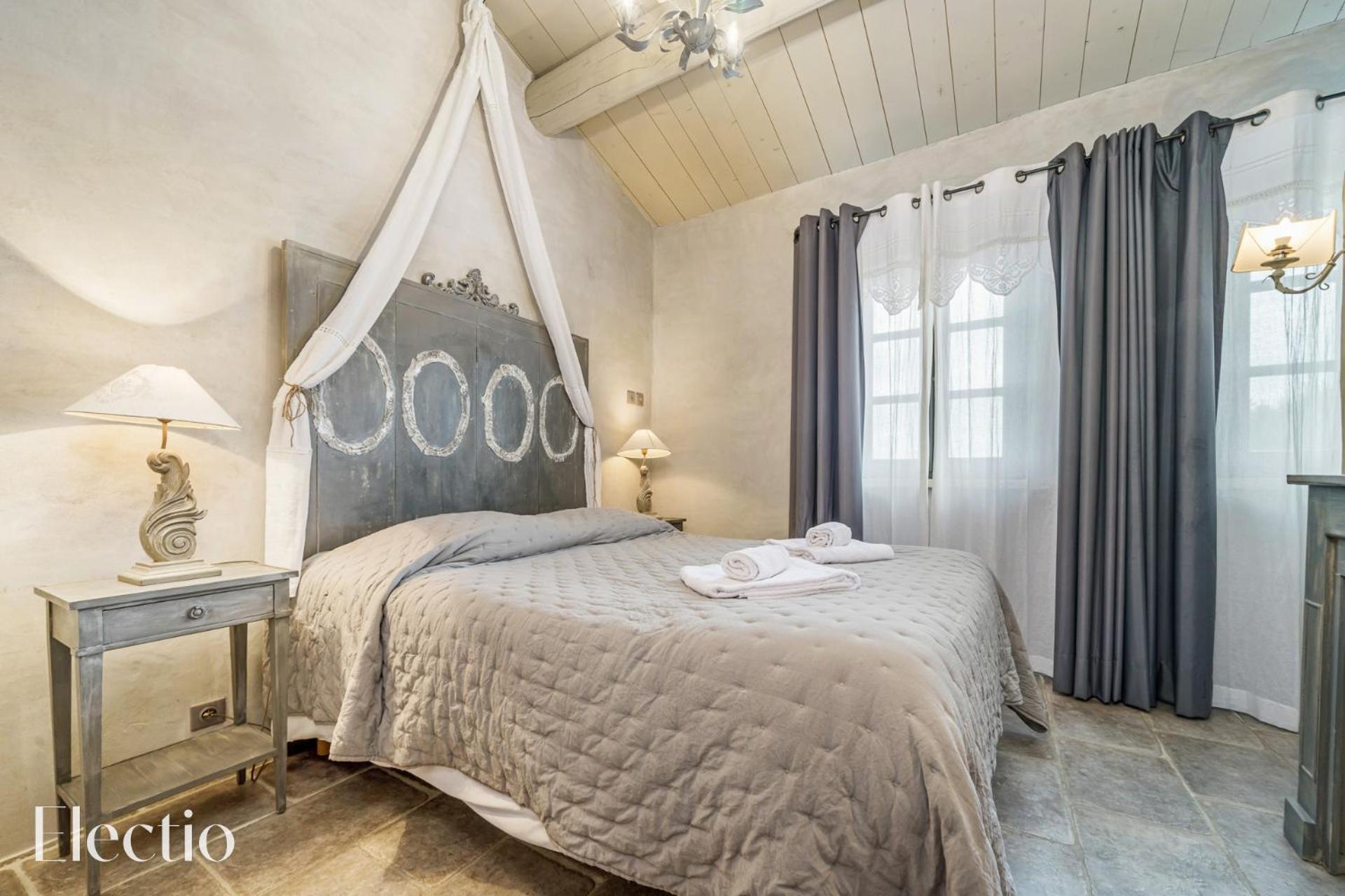 Résidence Les Petitons Oppède Habitación foto