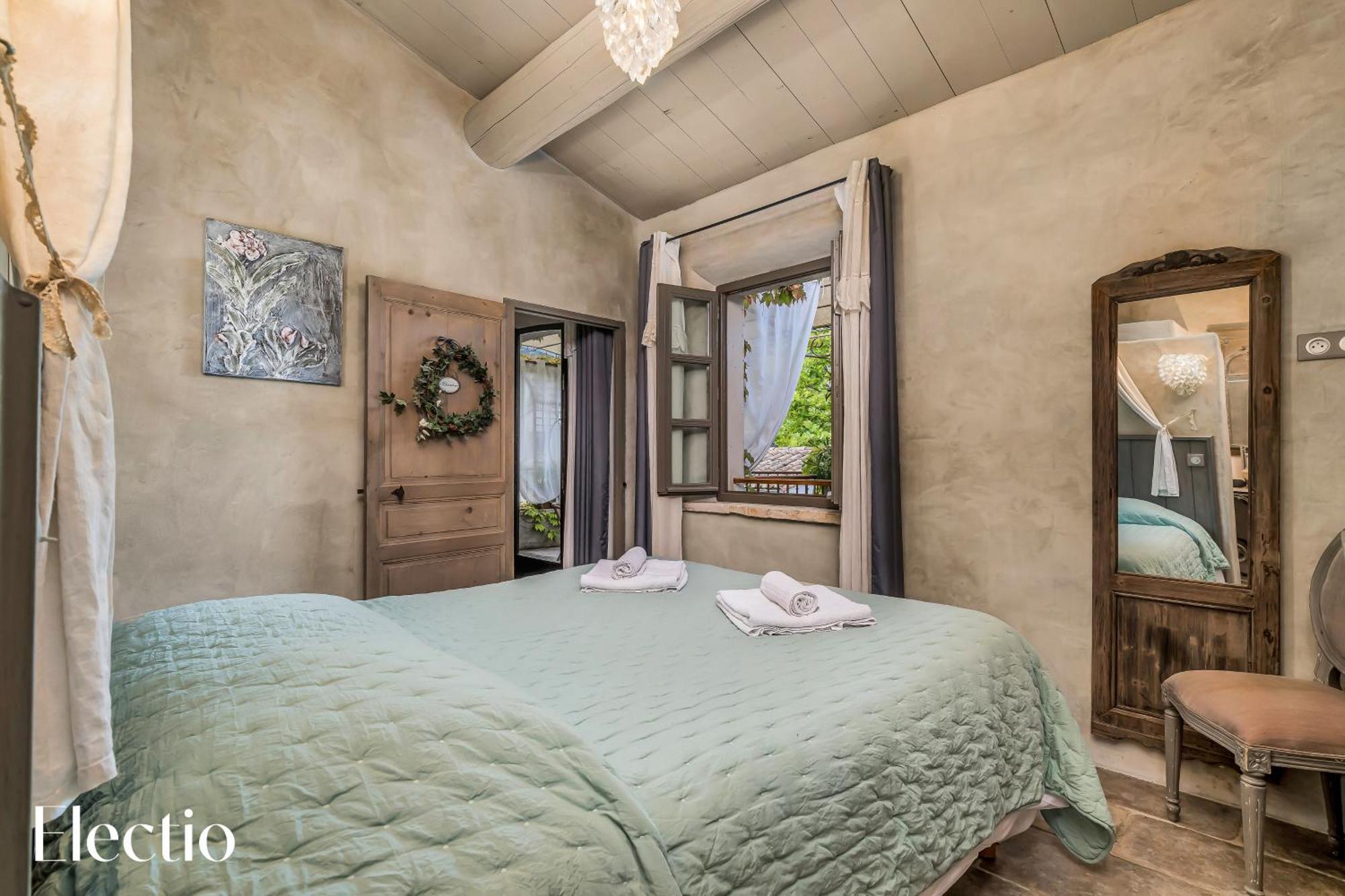 Résidence Les Petitons Oppède Habitación foto