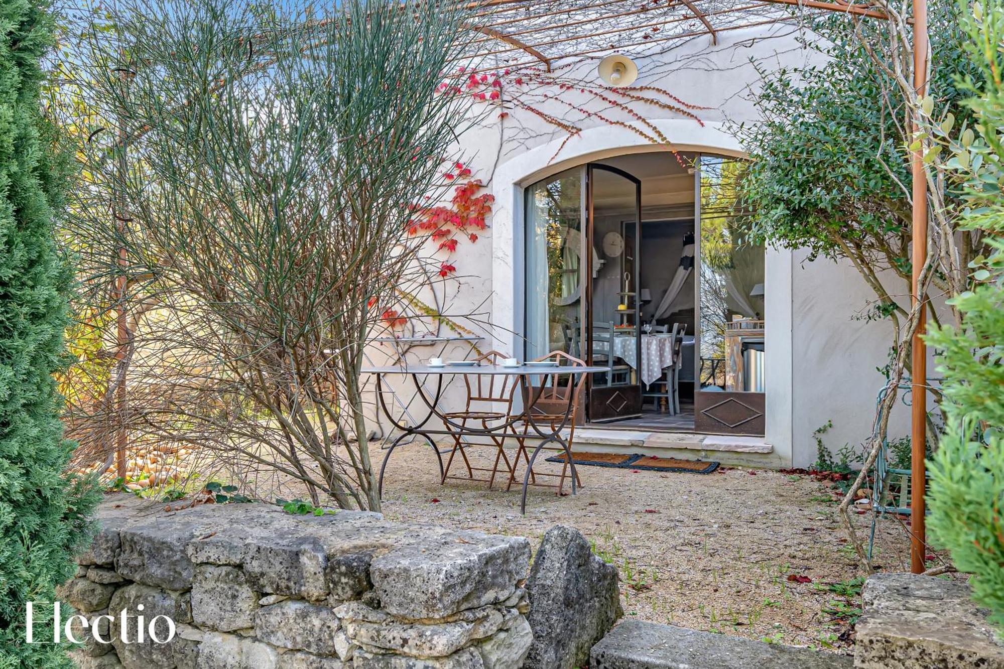 Résidence Les Petitons Oppède Exterior foto